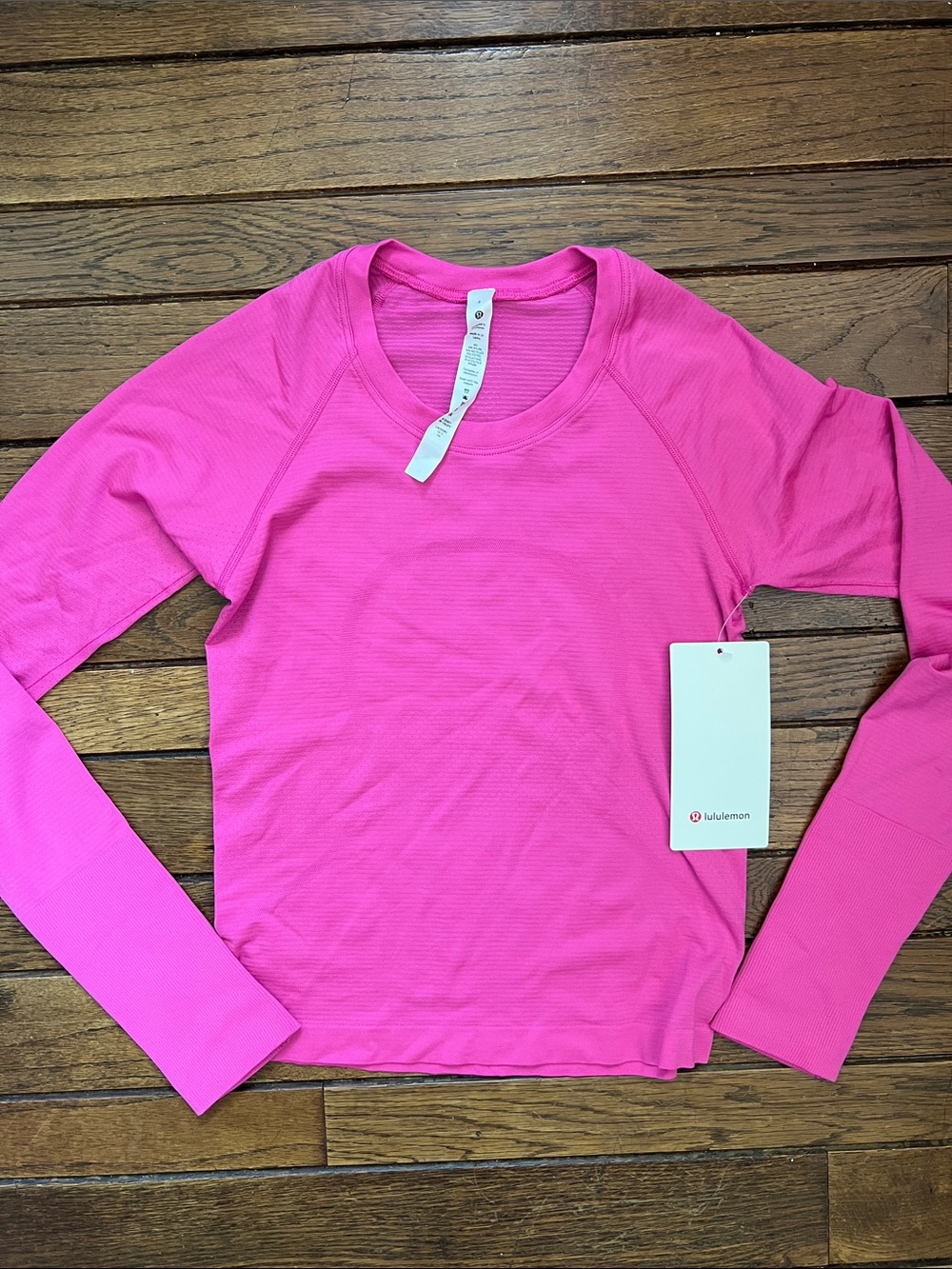 Lululemon Sonic Pink Swiftly Tech Race Length Long Sleeve Size 6 NWT
